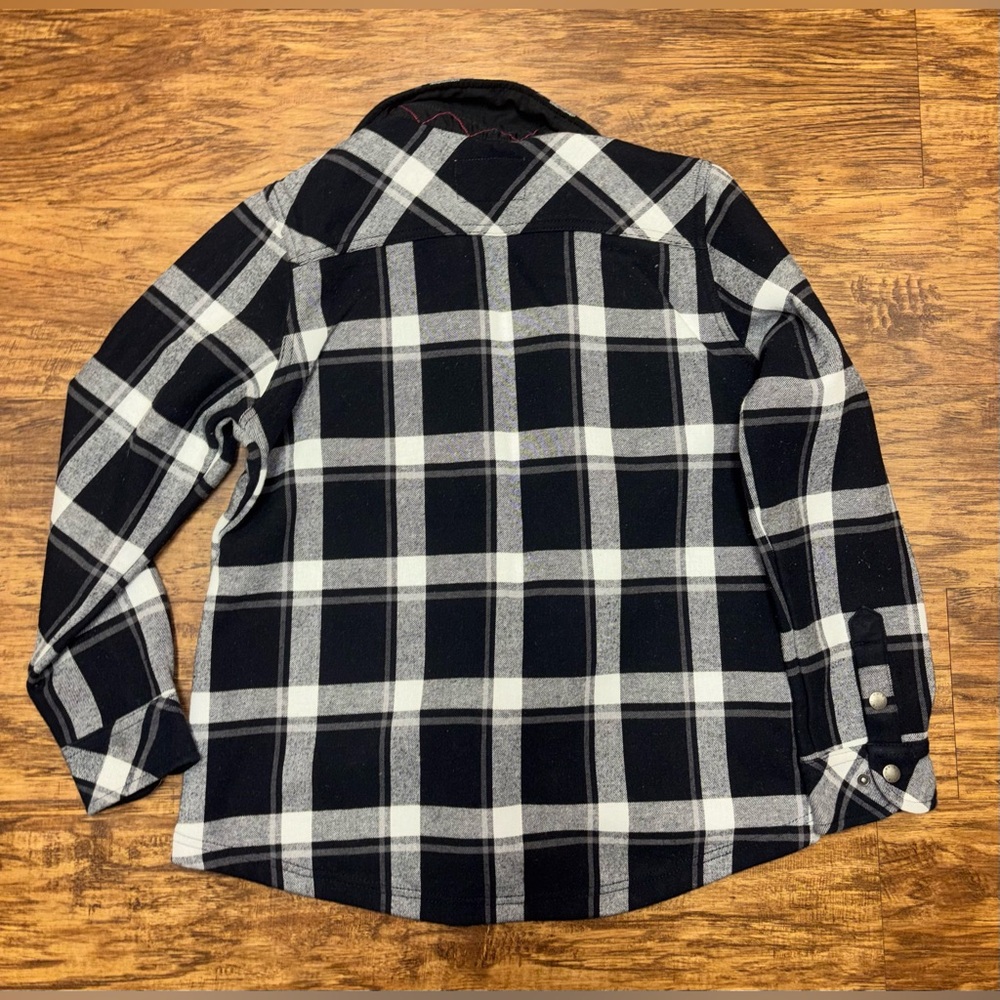 Orvis Shacket Size Medium - Picture 10 of 10